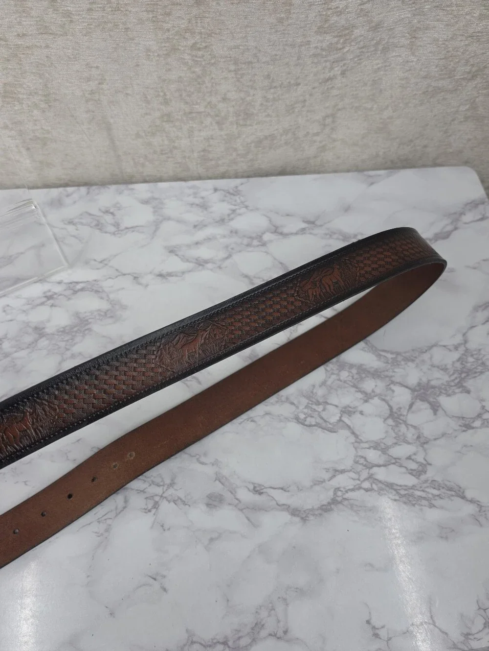 Vintage Deer Embossed Leather Men’s Belt - Brown Black